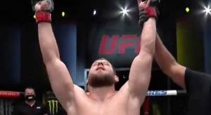 Marcin Prachnio pakt zijn 2de winst in de UFC