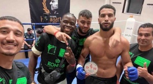 Mohamed Momine wint in 24 seconden en kondigd nieuw gevecht aan